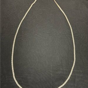 Elegant Silver Chain Necklace